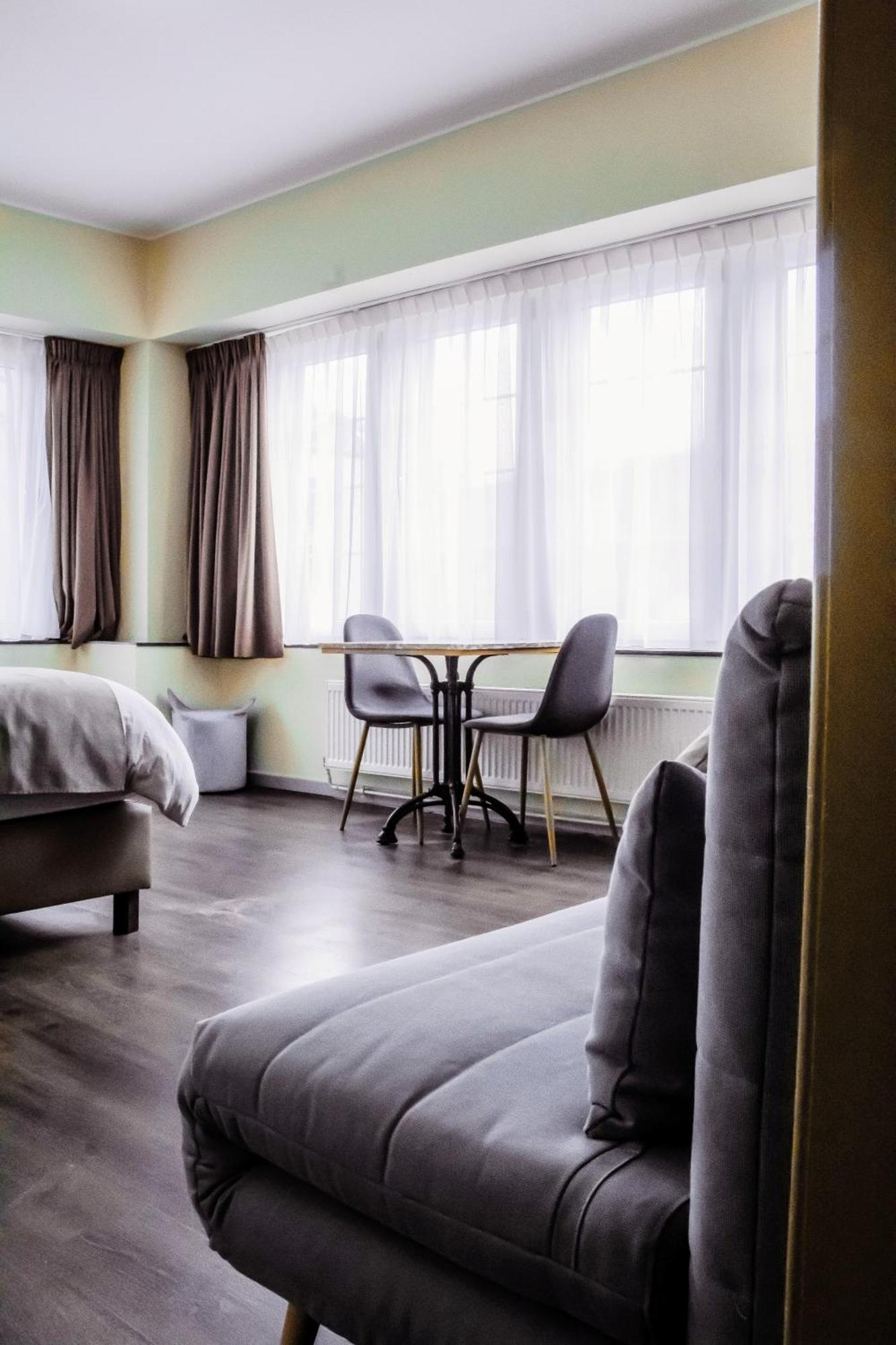 Hotel Des Postes Houffalize Room photo